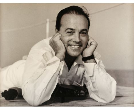 * Lord Snowdon (1930-2017). Portrait of Oliver Messel, 1956, giant vintage bromide print, 75 x 100 cm, framed and glazedQty: 