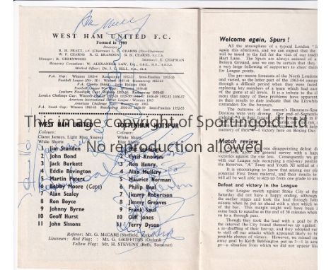 WEST HAM / TOTTENHAM   Programme West Ham United v Tottenham Hotspur 12/9/1964. Signed by 4 West Ham players including Bobby 