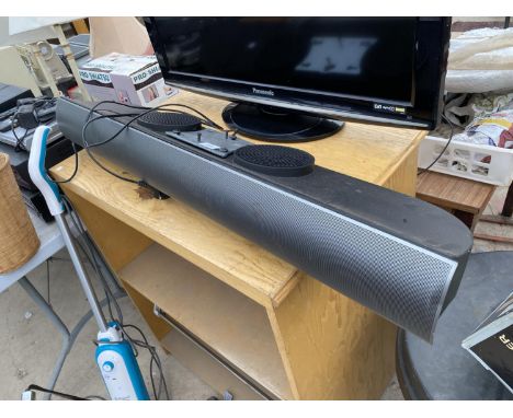 A BEOLAB 7-1 SOUND BAR SPEAKER 