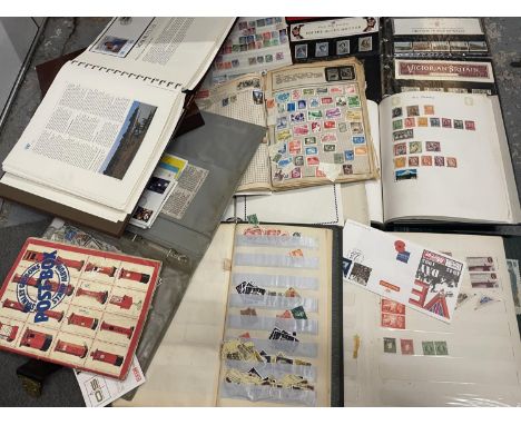 A LARGE CRATE HOUSING AN ALL WORLD ACCUMULATION IN VARIOUS ALBUMS AND S/B’S . E 30/40 R 20 .343 A COLLECTION OF GB , MAINLY P