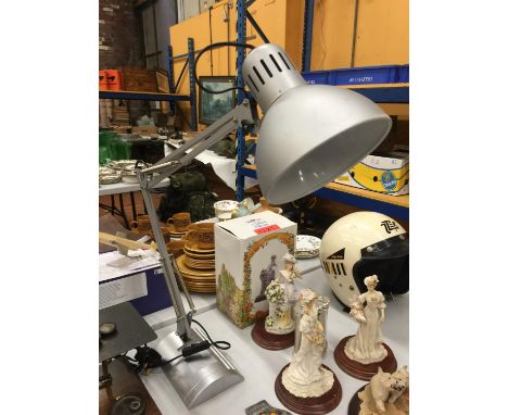 A VINTAGE STYLE ANGLE POISE LAMP - WORKING AT TIME OF CATALOGUING 