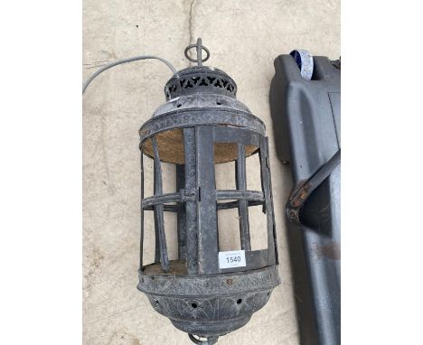A VINTAGE HANGING ELECTRIC LANTERN 