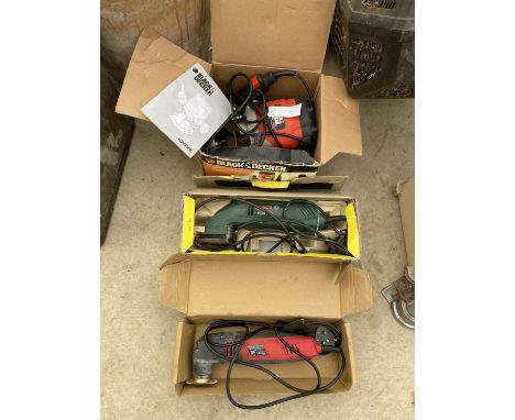 AN ASSORTMENT OF POWER TOOLS TO INCLUDE A BLACK AND DECKER ROUTER AND A BOACH DETAIL SANDER ETC 