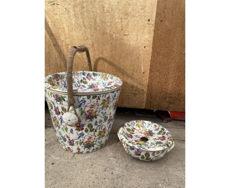 A VINTAGE FLORAL PAINTED CERAMIC SLOP PALE AND MATCHING SOAP DISH 
