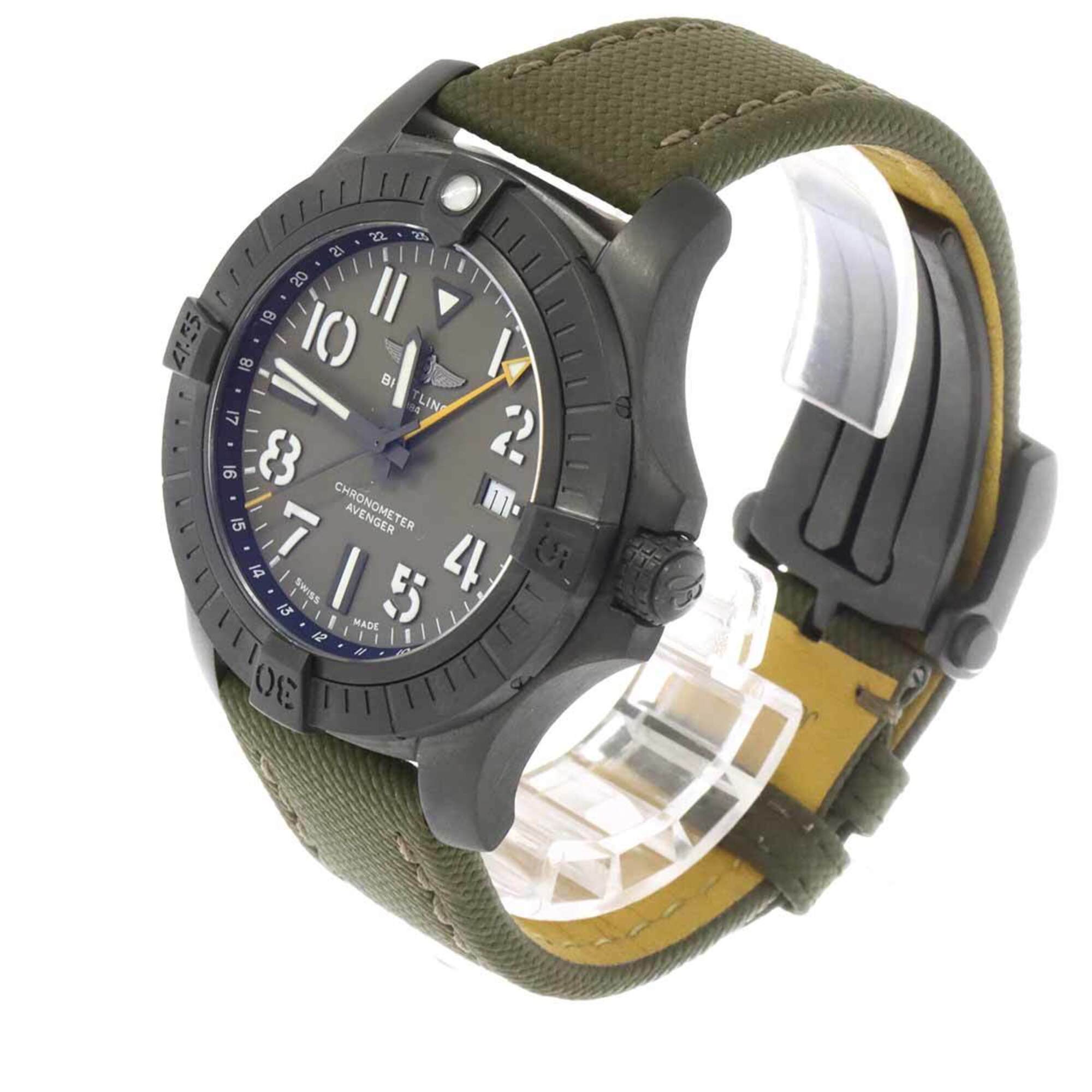 Breitling Avenger GMT 45 Night Mission V32395 Limited Edition of 2000 Pieces Worldwide Men\'s Watch Khaki Date Automatic Self-Winding