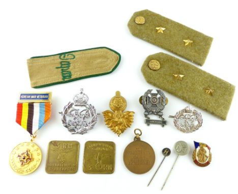 Mixed militaria: Korean Veterans Association Korean War Medal, Japanese Imperial Army shoulder boards, Fusiliers cap badge, S