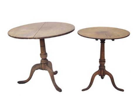 Georgian oak tilt top circular tripod occasional&nbsp;table, on a turned column and down swept supports, 32" diameter, 27" hi