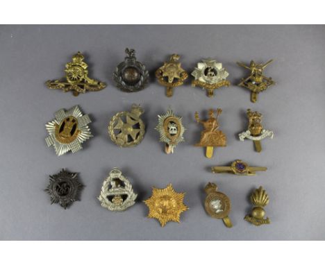 15 military army cap badges and tie clip