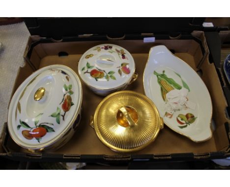 20th century Royal Worcester cookware (casseroles etc)