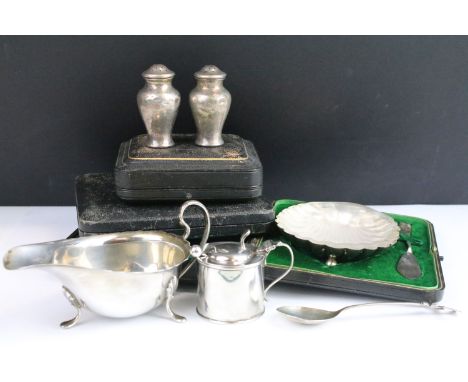 Collection of assorted silver to include a lidded mustard pot (hallmarked Sheffield 1901), silver hallmarked spoon with cross