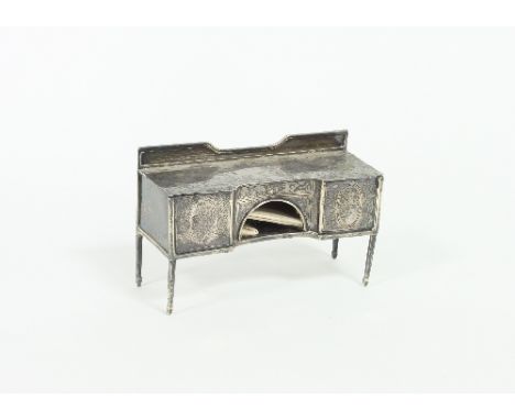 A novelty silver trinket box, H & Co, Birmingham 1912, of sideboard form, with hinged lid, 14.5cm wide