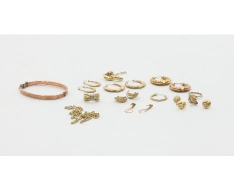 A quantity of 9ct gold jewellery including a bangle, earrings etc. Condition Report: Lot 391:
Marked 9ct gold - 23.8gm
3-ston