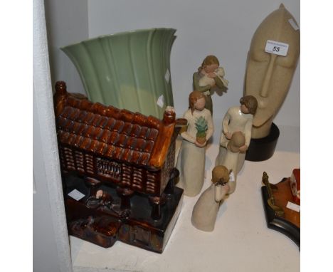 Ceramics - Border fine art model " Polynesia" SL006;  an Art Deco wall pocket;  Willow Tree figures,  Mother and Daughter,  P