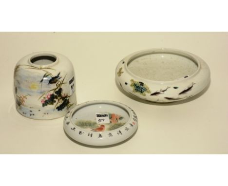 Two Chinese ceramic circular dishes and pot decorated with birds in foliage on a white ground, dishes 10 & 15cm diameter, pot
