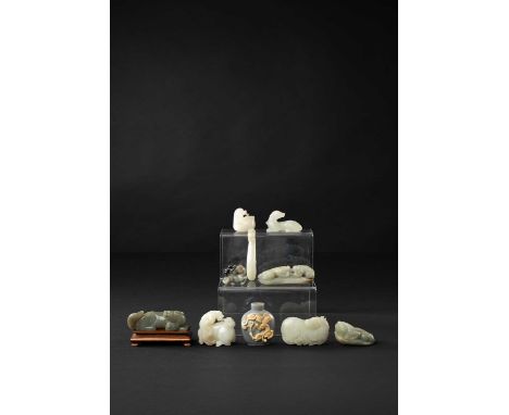 A COLLECTION OF CHINESE JADE AND HARDSTONE ITEMSQING DYNASTY AND LATERComprising: two recumbent horses; a goat; two three-leg