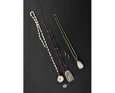 THREE CHINESE NECKLACES WITH JADE PENDANTSLATE QING DYNASTYVariously composed of jade, jadeite and amethyst beads; one pendan