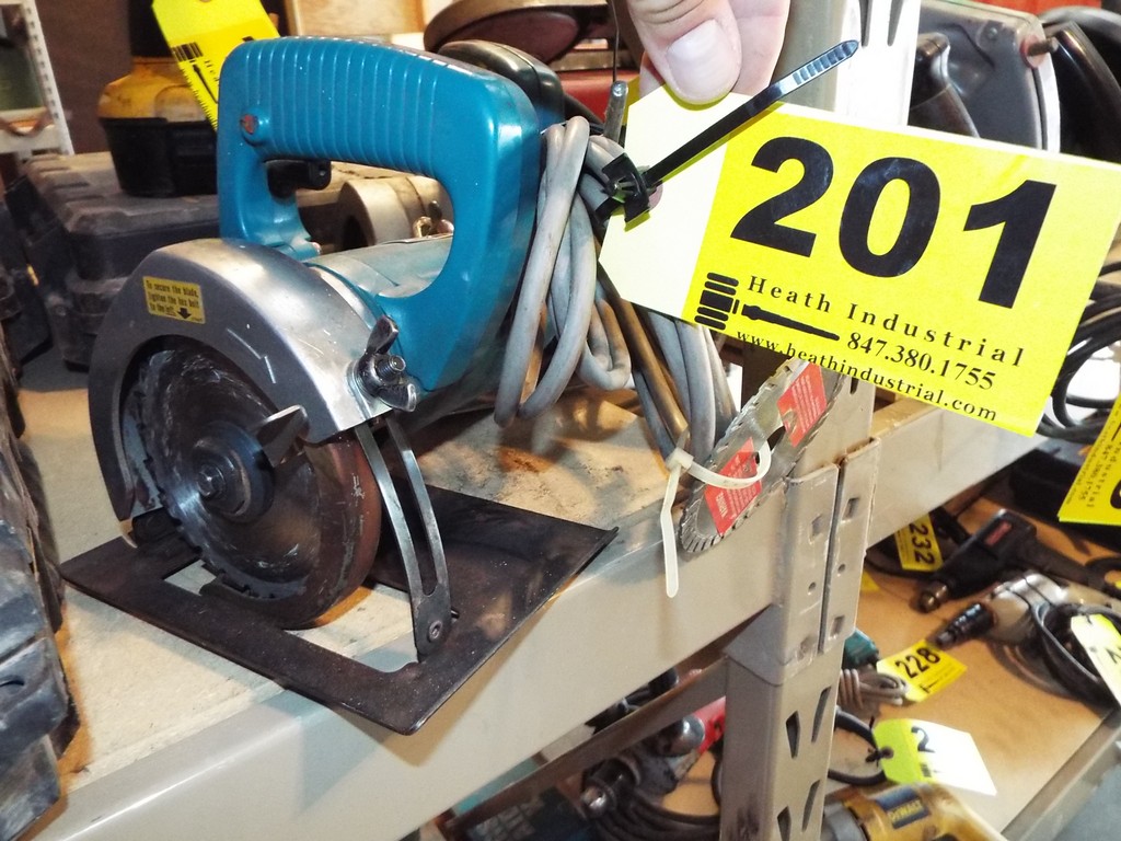 MAKITA 4200N 110MM CIRCULAR SAW