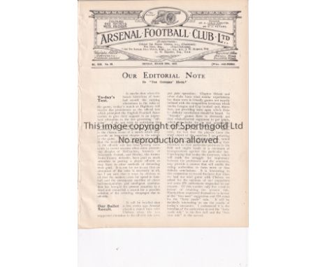 NEUTRAL AT ARSENAL 1925    Programme for Amateurs v Professionals 30/3/1925 FA Benevolent Fund match at Highbury. Ex-binder. 
