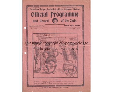 CHARITY SHIELD  1925       Programme Charity Shield Amateurs v Professionals  at Tottenham  5/10/1925. Punch holes. Horizonta