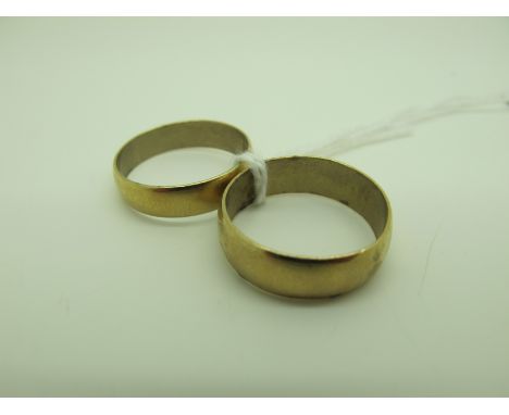 Two 22ct Gold Plain Wedding Bands, (finger sizes Q/R) (total weight 8.4grams). (2) 