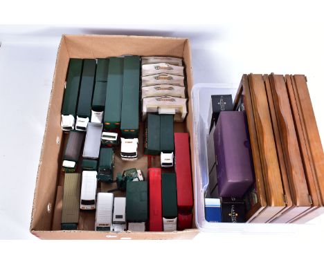 A COLLECTION OF ASSORTED BOXED AND UNBOXED MODERN DIECAST VEHICLES, to include a collection of Eddie Stobart vehicles includi