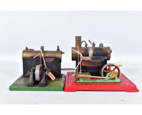 A BOXED MAMOD LIVE STEAM ENGINE, No.S.E.2, not tested, playworn condition and has been fired up, damage to whistle, piston lo