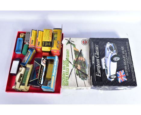 A QUANTITY OF BOXED AND UNBOXED DIECAST VEHICLES, to include boxed Corgi Classics James Bond Aston Martin DB5, No.96655, mode