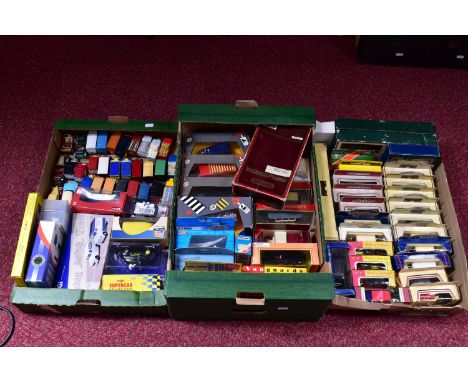 A QUANTITY OF BOXED MAINLY MODERN DIECAST VEHICLES, to include Matchbox Models of Yesteryear including some earlier issues, L