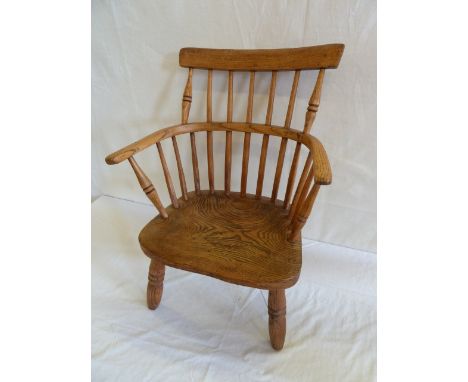 19thC Childs Windsor comb back armchair 