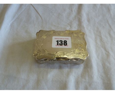 Victorian silver snuff box - Birmingham 1876 - Colen Hewer Cheshire, with later presentation engraving to inside of lid: "Gly