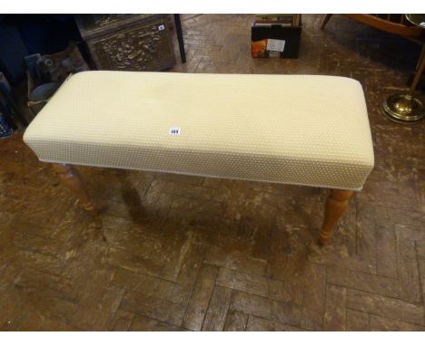 Upholstered bench stool 