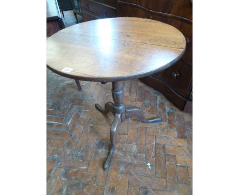 19thC Oak tripod snap-top table