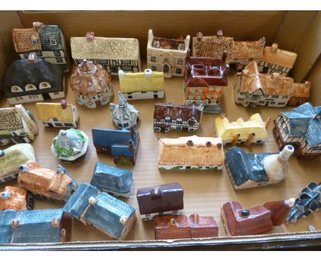 Castle cottage, Chiltern, Castaways plaster & pottery houses & cottages - 'Old School House Market Harborough' etc (2 boxes) 