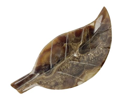 Hardstone dish in the form of a leaf, L10cm