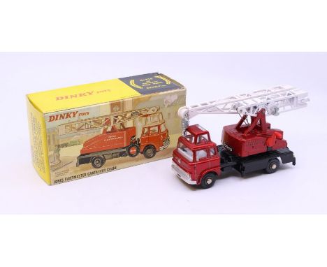 Dinky: A boxed Dinky Toys, Jones Fleetmaster Cantilever Crane, Reference No. 970, red body with white ladder. Original box, g