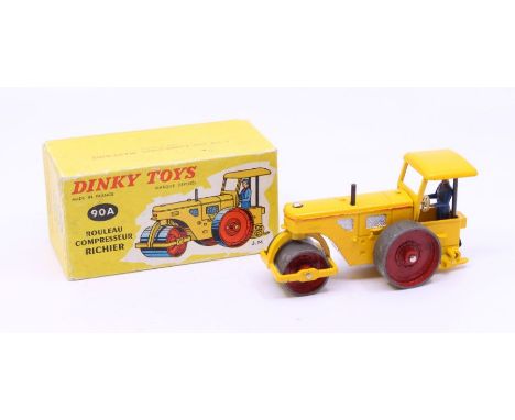 Dinky: A boxed French Dinky Toys, Rouleau Compresseur Richier, Reference No. 90A, yellow body. Original box, general wear exp
