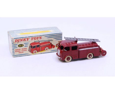 Dinky: A boxed French Dinky Toys, Fourgon Incendie Premier Secours Berliet, Reference No. 32E, red body with silver trim. Ori