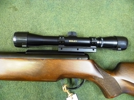 A BSA SUPERSTAR .22 UNDERLEVER AIR RIFLE No: RH15930 with BISLEY 4 X 32 ...