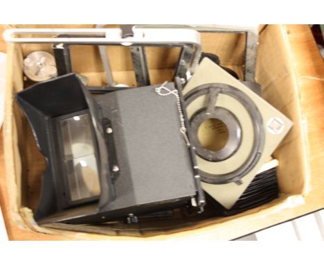 View camera items, a binocular viewer and other items (a lot)