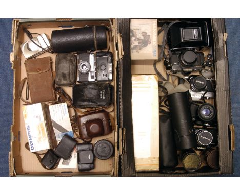 Various Cameras: quantity of various cameras including, Yashica 124G, Minox 35EL, Minolta SRT101, and more (2 boxes)