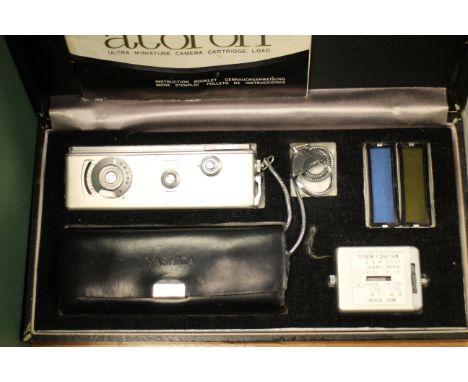 Yashica Atoron Camera, in makers presentation case with accessories