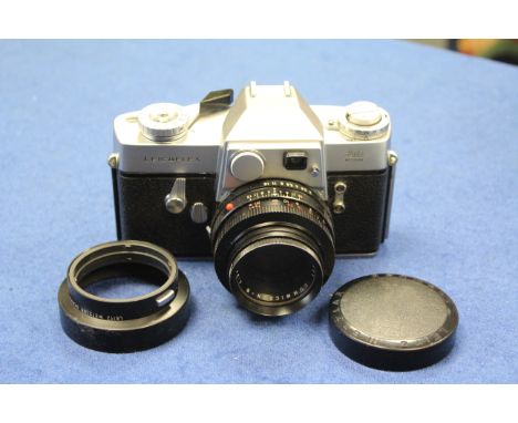 Leicaflex Camera, Mk1 body in chrome finish with f/2 50mm Summicron lens