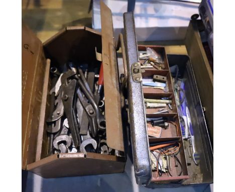 Roebuck toolbox and a further toolbox with tool contents and two modern sash clamps. Not available for in-house P&amp;P, cont