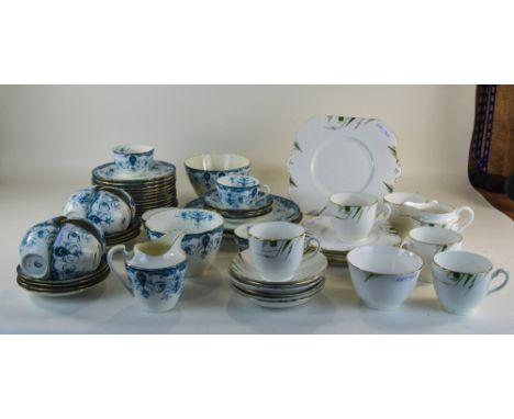 Colclough Royal Vale China Art Deco Teaset, Comprising Five Cups, 6 Saucers, 6 Side Plates, B&B Plate Cream And Sugar, In Whi