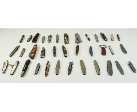 A Large Collection of Vintage Pen Knifes, Assorted Sizes ( 36 ) In Total. 