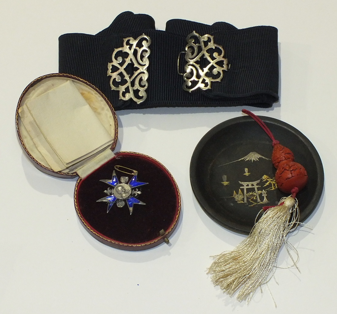 nightingale nurses buckle