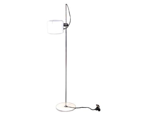 Joe Colombo (1930-1971)Chrome-plated metal floor lamp with white aluminum base and shade, design Joe Colompo for Oluce, model