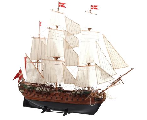 Scale model of the Norwegian Lion, 95 cm high, 110 cm long