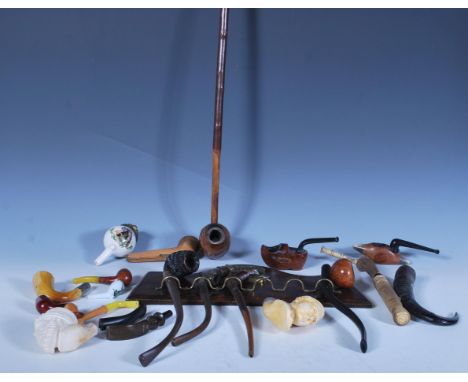 A collection of vintage 19th / 20th Century assorted pipes to include a White's Allsorbo Meerschaum bowl modelled as Robbie B