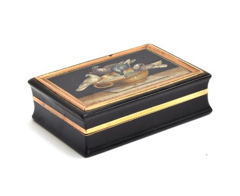 A 19th century Italian snuff box, the cover inset with a micro-mosaic plaque depicting 'The Doves of Pliny', or 'The Capitoli